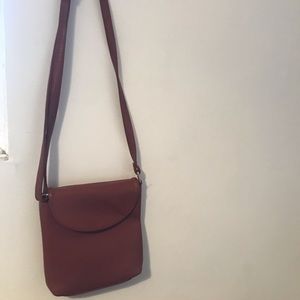 brown leather purse!